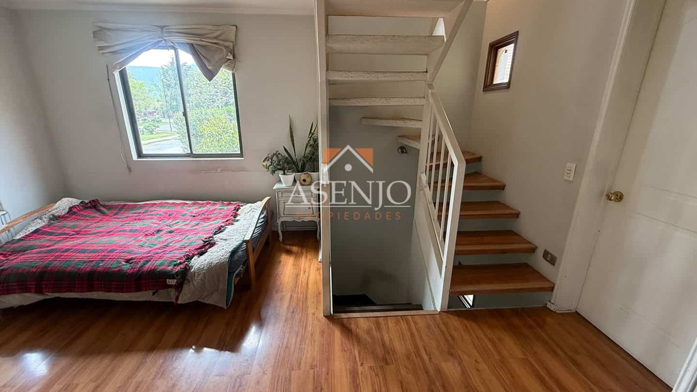 CASA EN EL ROBLE / HUECHURABA